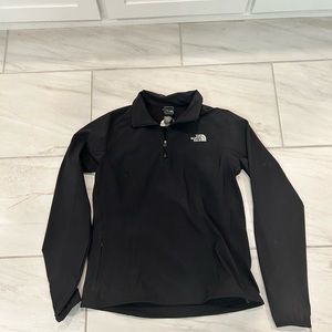 Women’s Northface half zip jacket